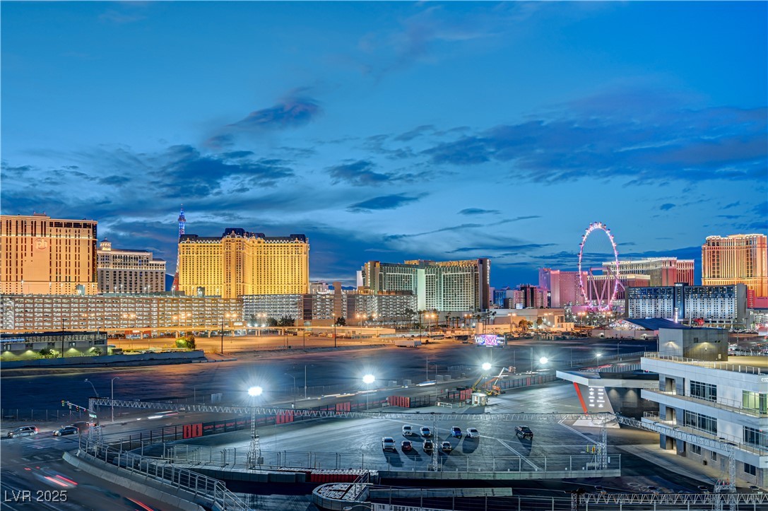 205 East Harmon Avenue 1010