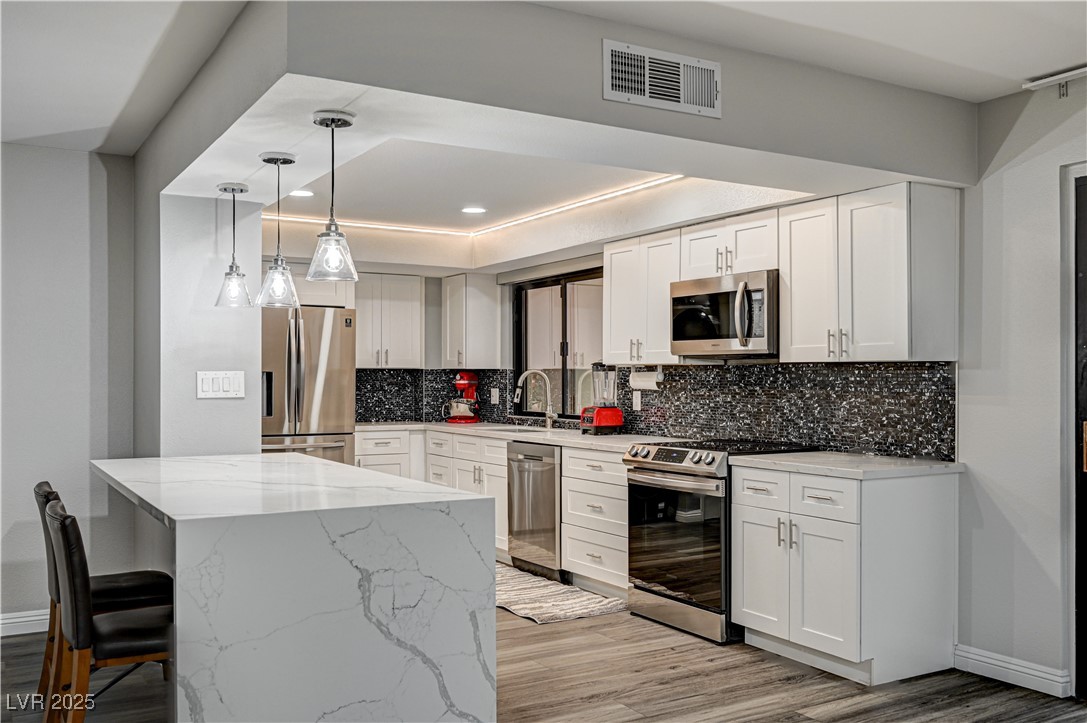 205 East Harmon Avenue 1010