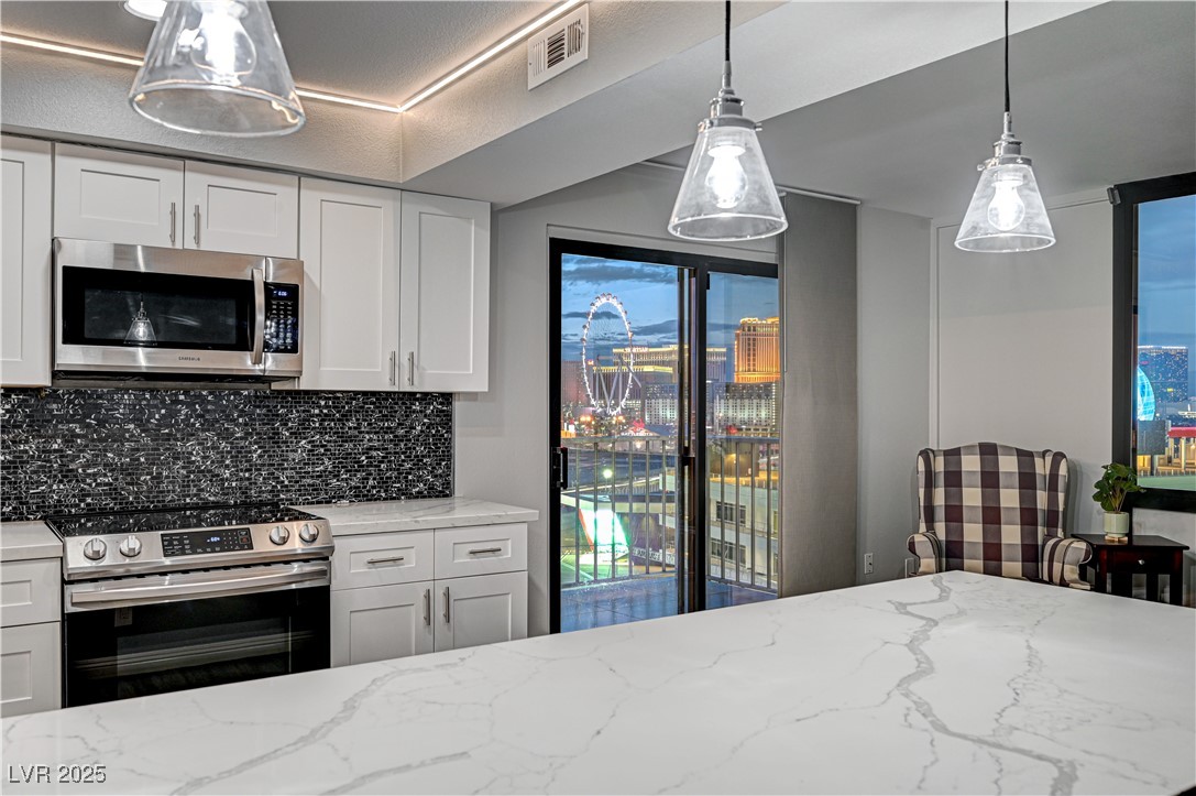 205 East Harmon Avenue 1010