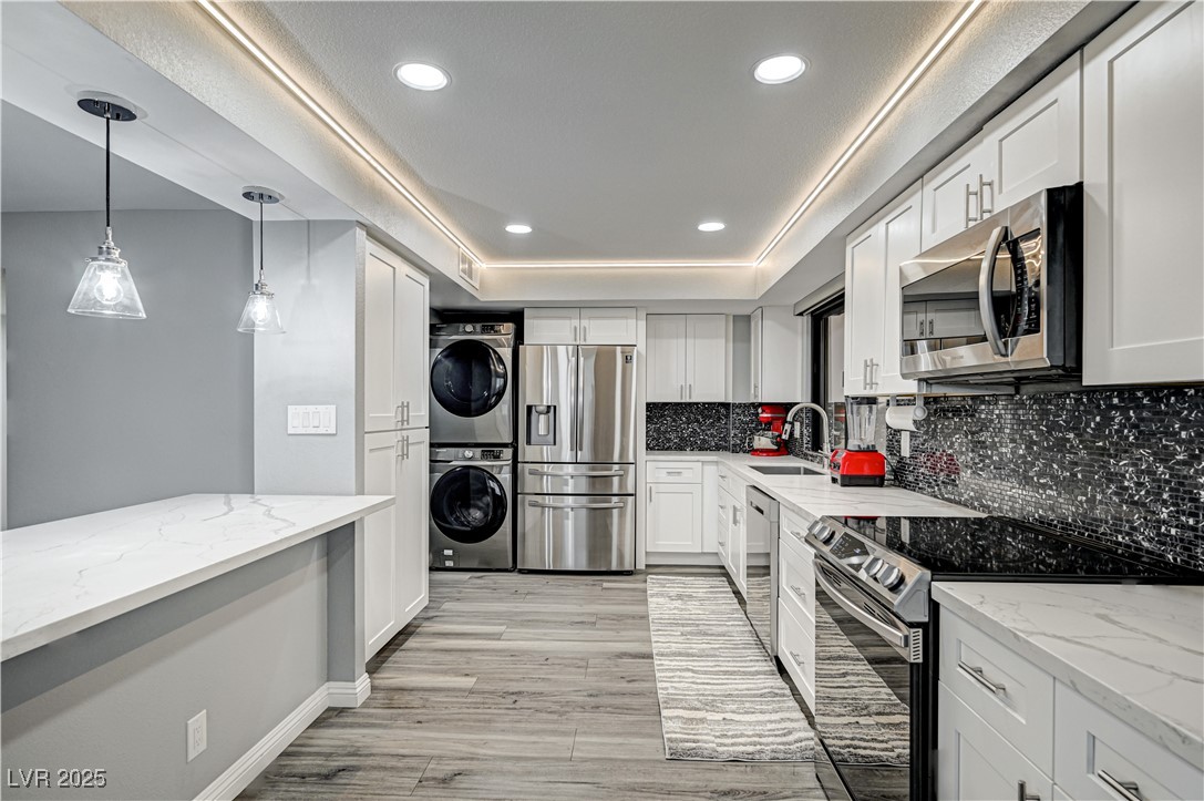 205 East Harmon Avenue 1010