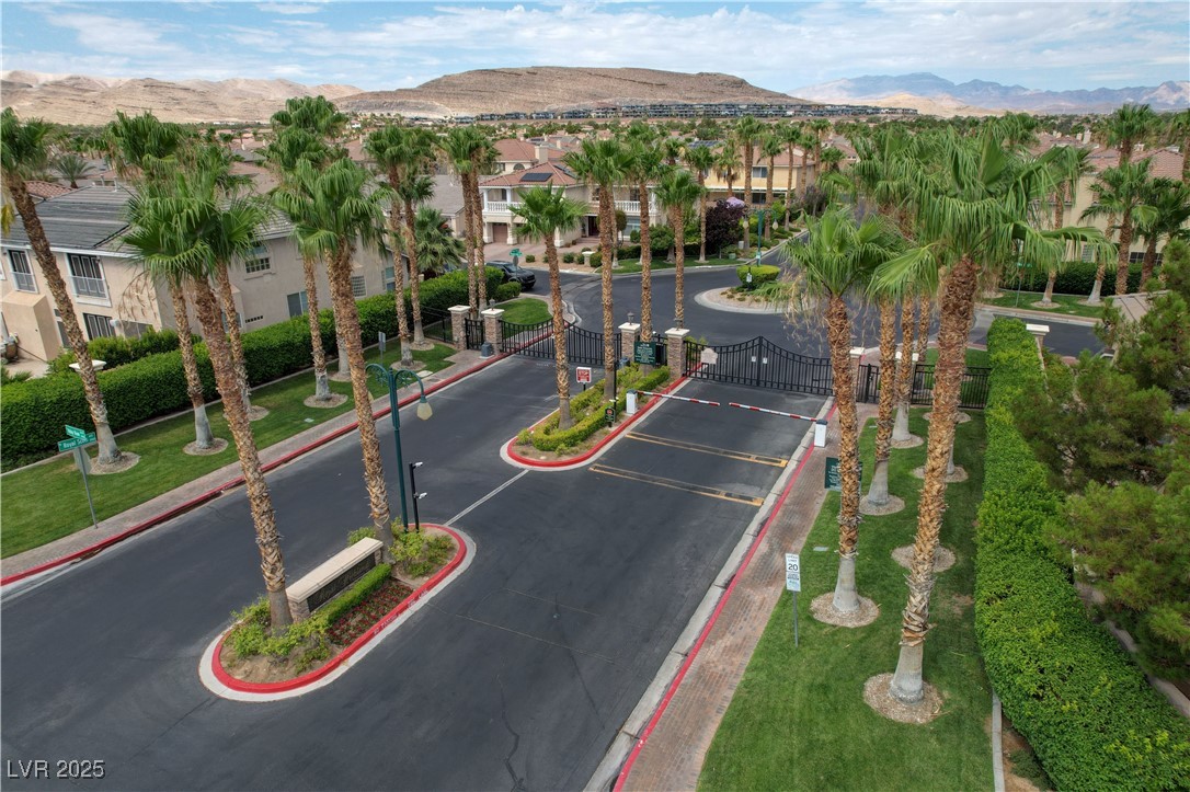 10965 Ladyburn Court