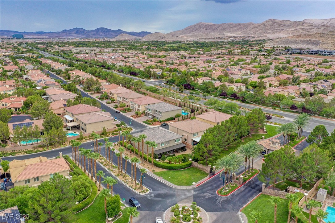 10965 Ladyburn Court