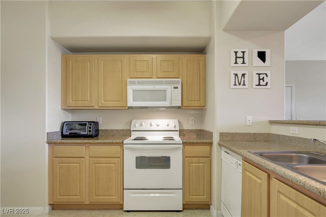 8000 Badura Avenue 1181
