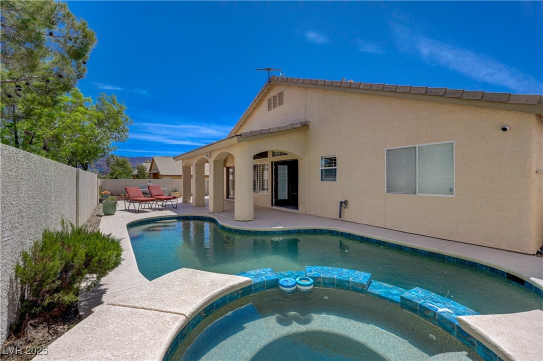 1790 Lakewood Drive