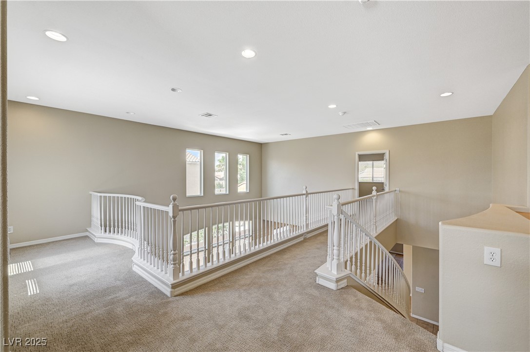 2556 Sturrock Drive