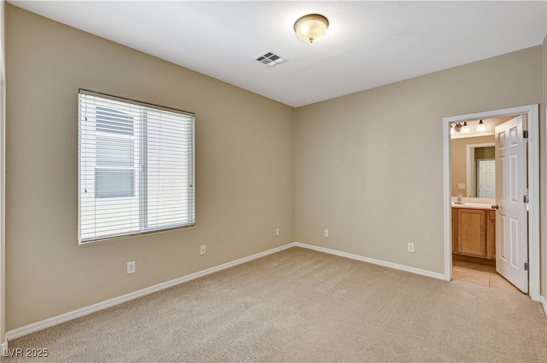 2556 Sturrock Drive
