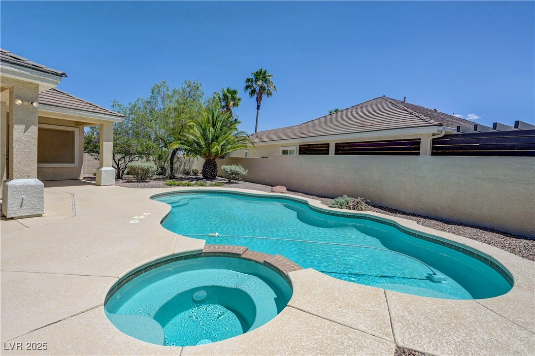 905 Star Pine Drive