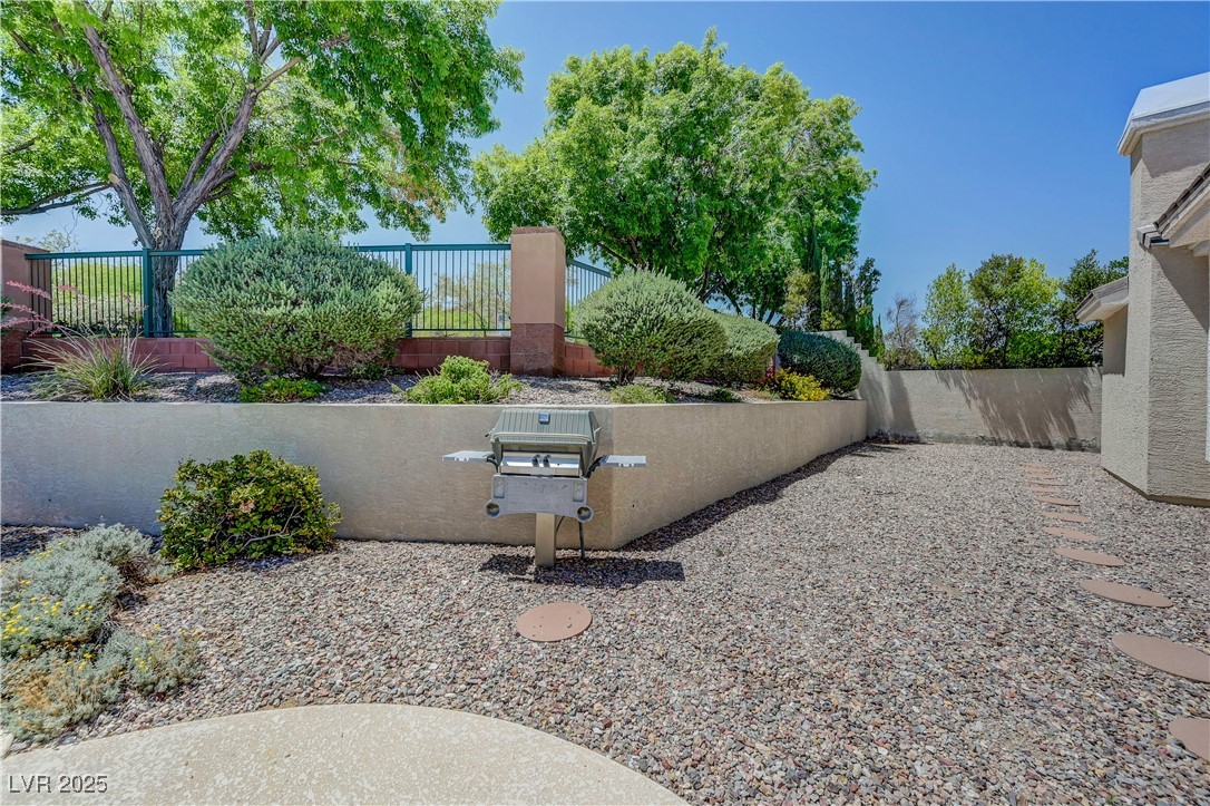 905 Star Pine Drive