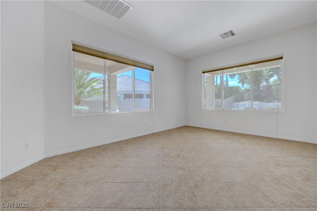 905 Star Pine Drive