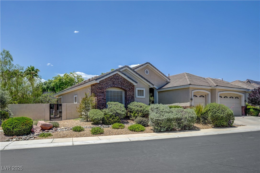 905 Star Pine Drive