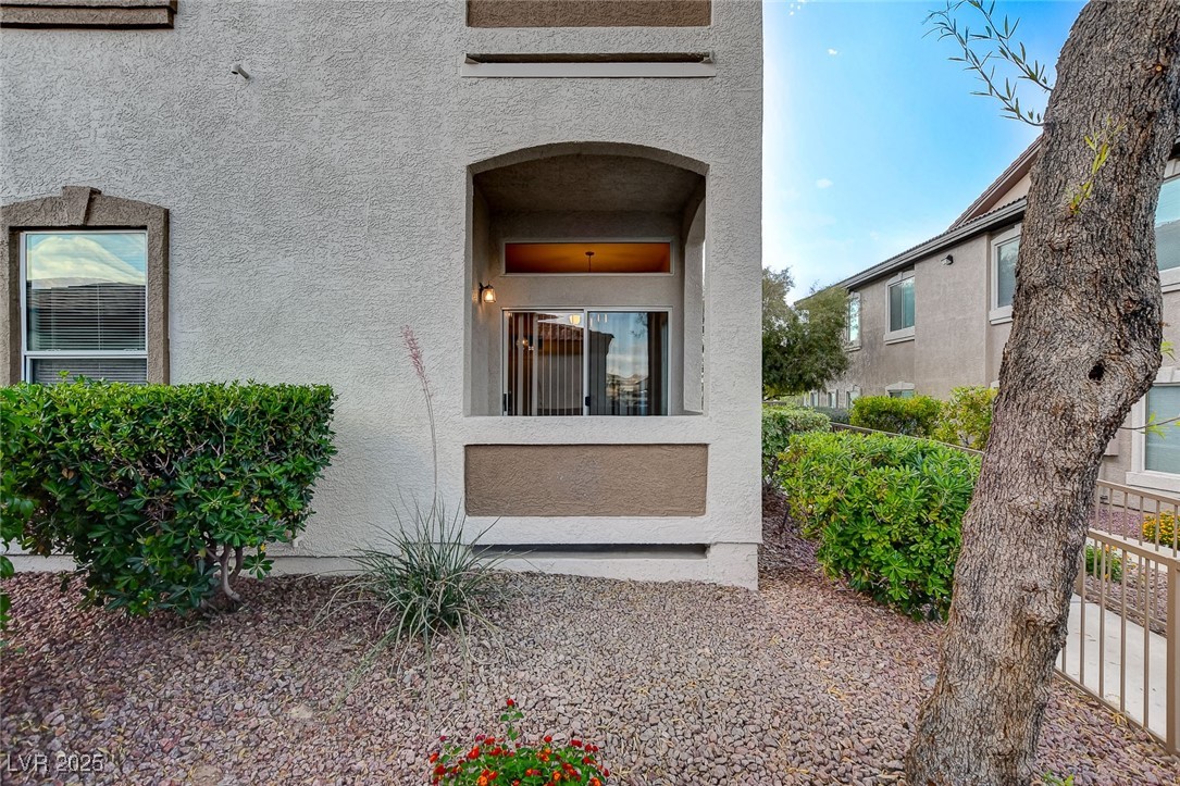 2305 West Horizon Ridge Parkway 1914