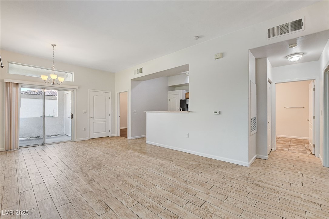 2305 West Horizon Ridge Parkway 1914