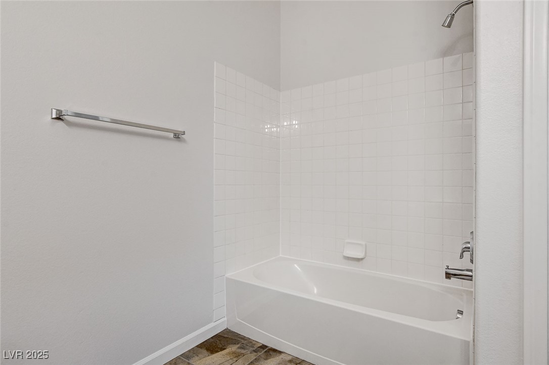 2305 West Horizon Ridge Parkway 1914