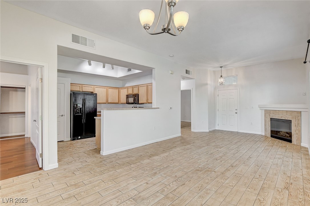 2305 West Horizon Ridge Parkway 1914