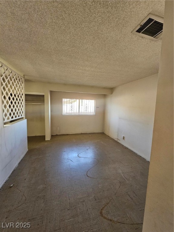 3012 Palm Springs Way