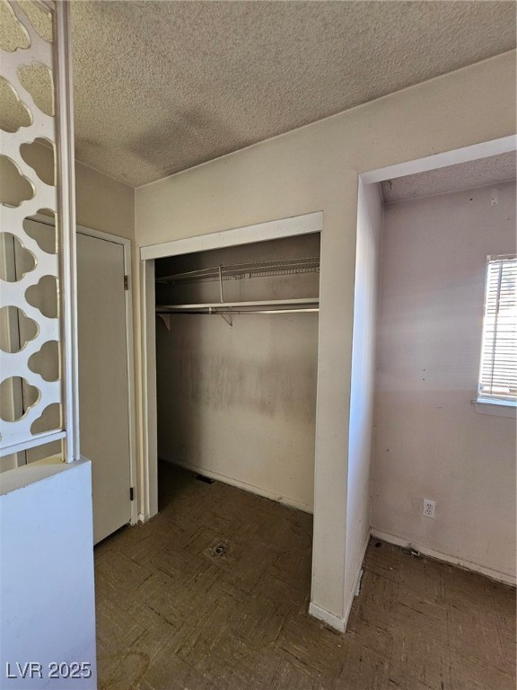 3012 Palm Springs Way