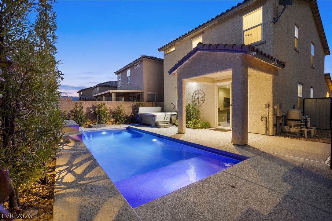 8923 Midnight Garden Court