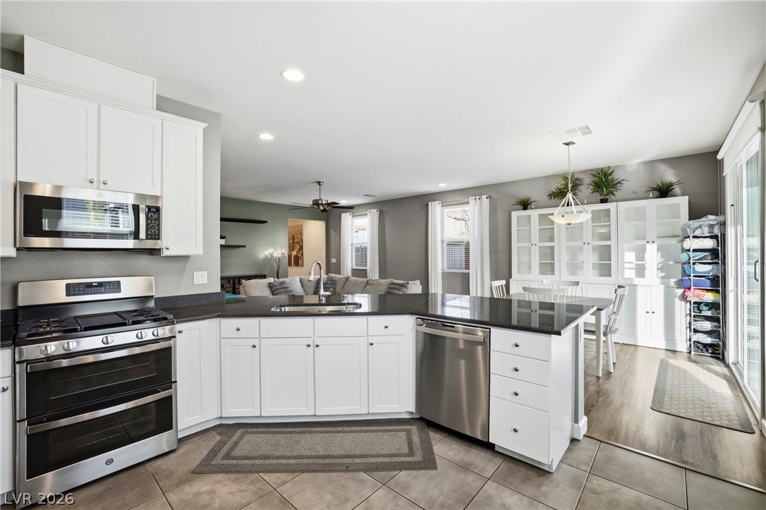 8923 Midnight Garden Court