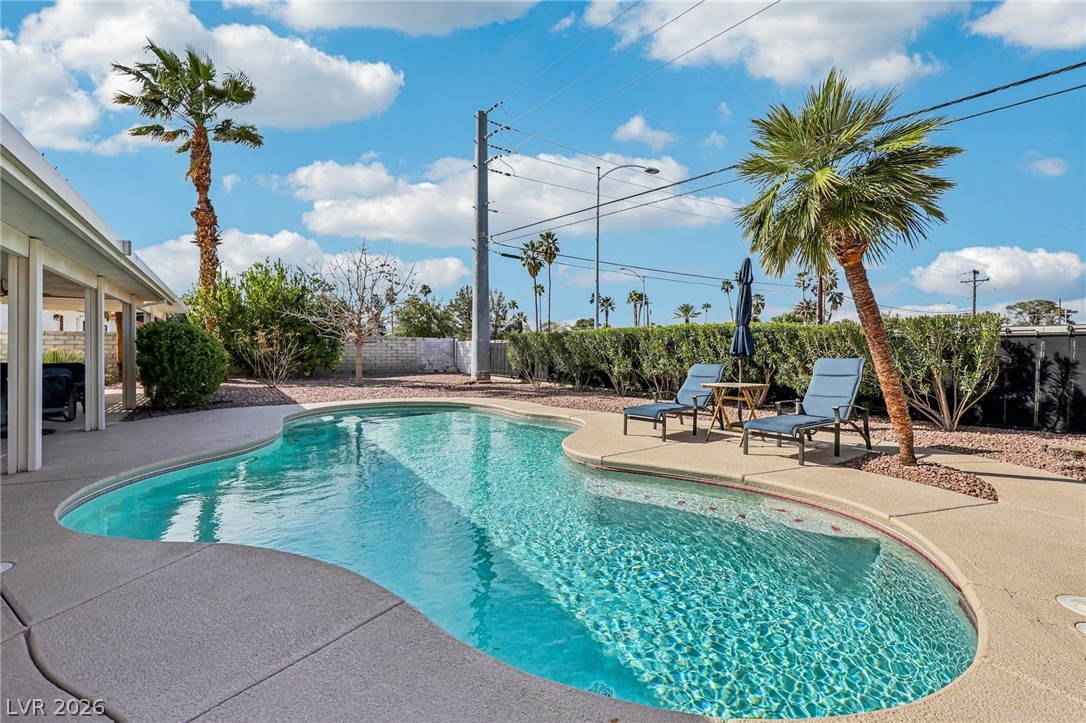 2600 La Solana Way