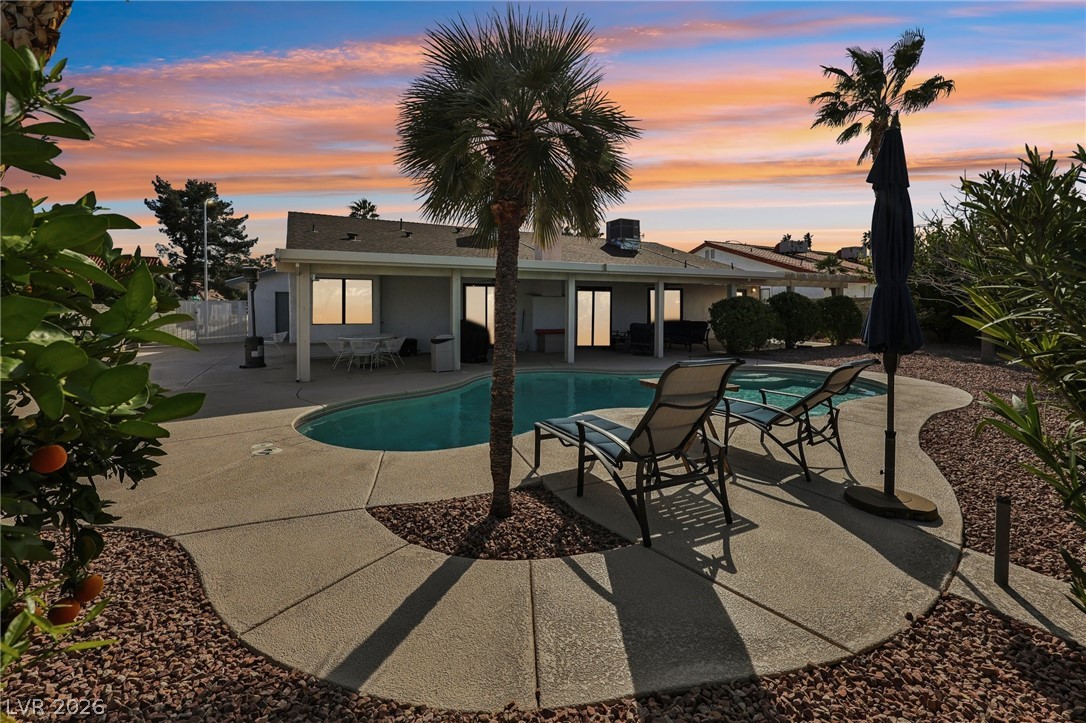2600 La Solana Way