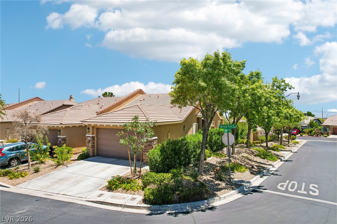 11277 Emerald Pine Lane