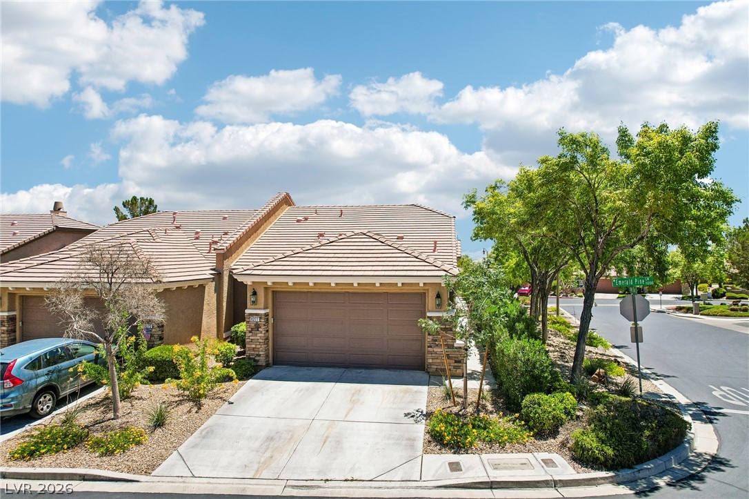 11277 Emerald Pine Lane