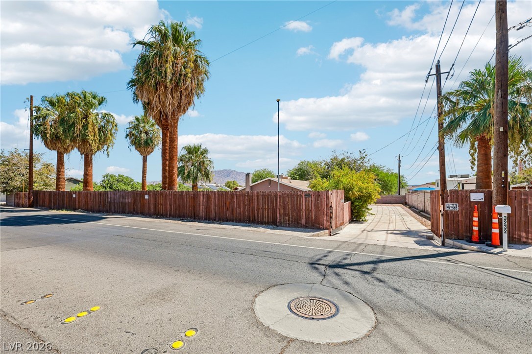 3232 South Mountain Vista Street