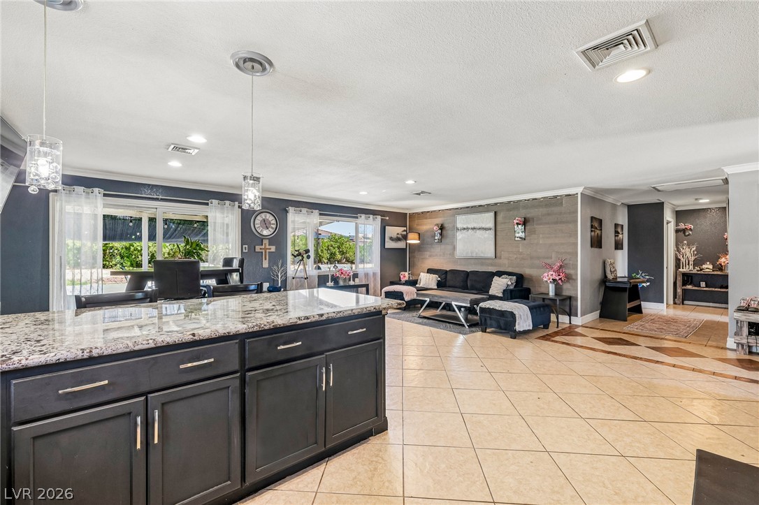 3232 South Mountain Vista Street
