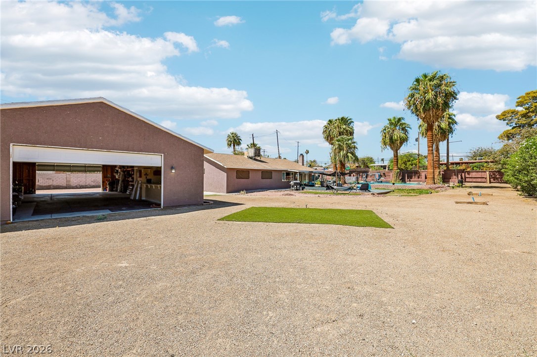 3232 South Mountain Vista Street