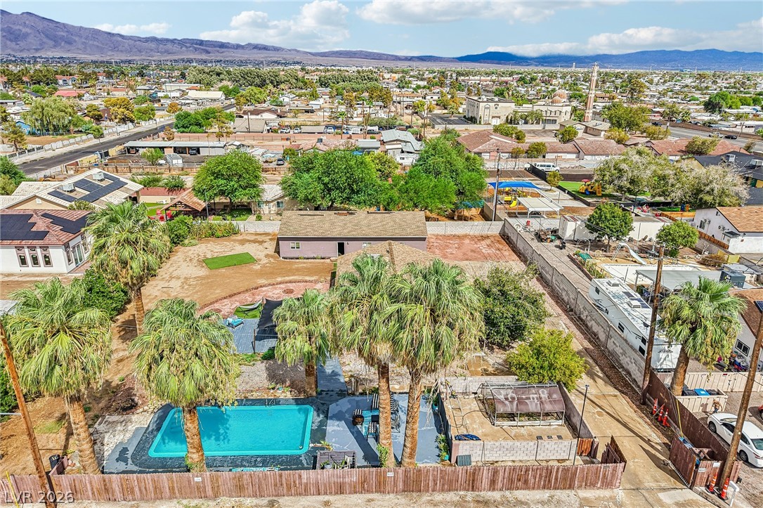 3232 South Mountain Vista Street