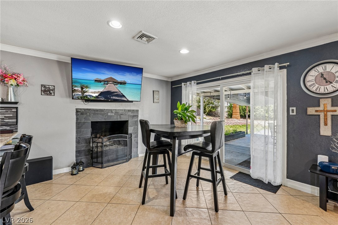 3232 South Mountain Vista Street