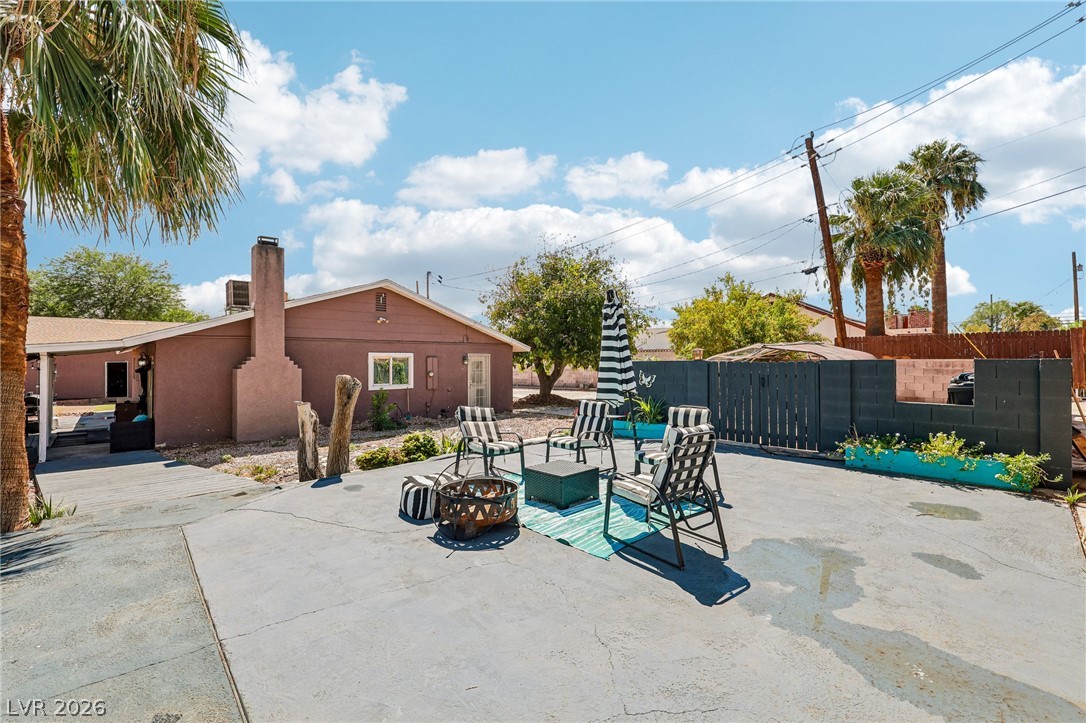 3232 South Mountain Vista Street