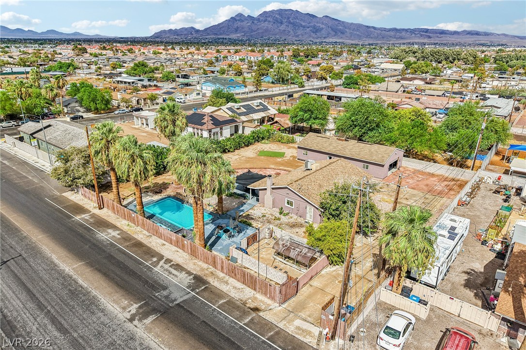 3232 South Mountain Vista Street