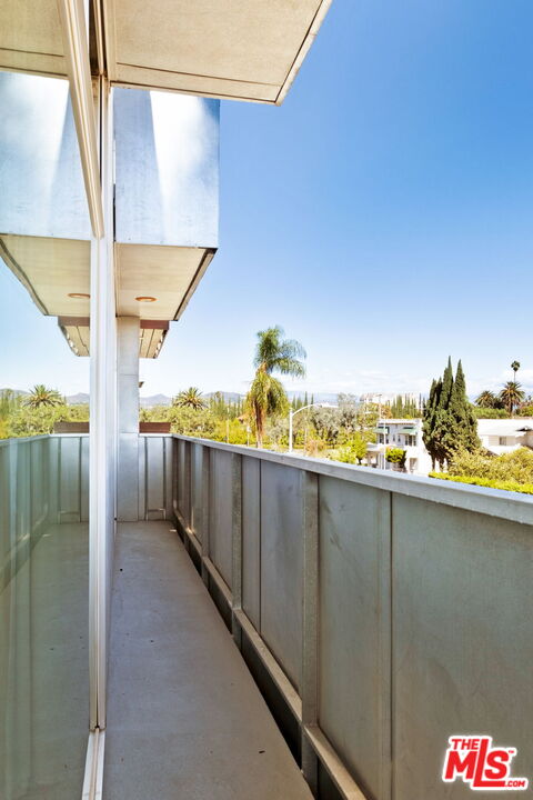 333 S Wilton Pl Unit: 2