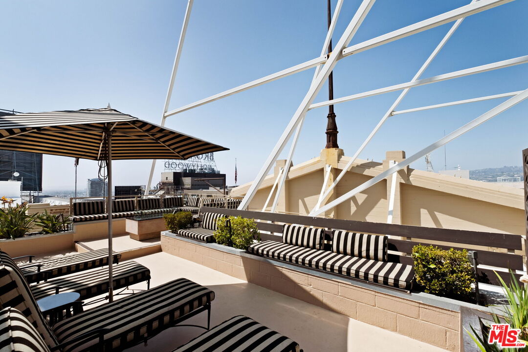 6253 Hollywood Blvd Unit: 702