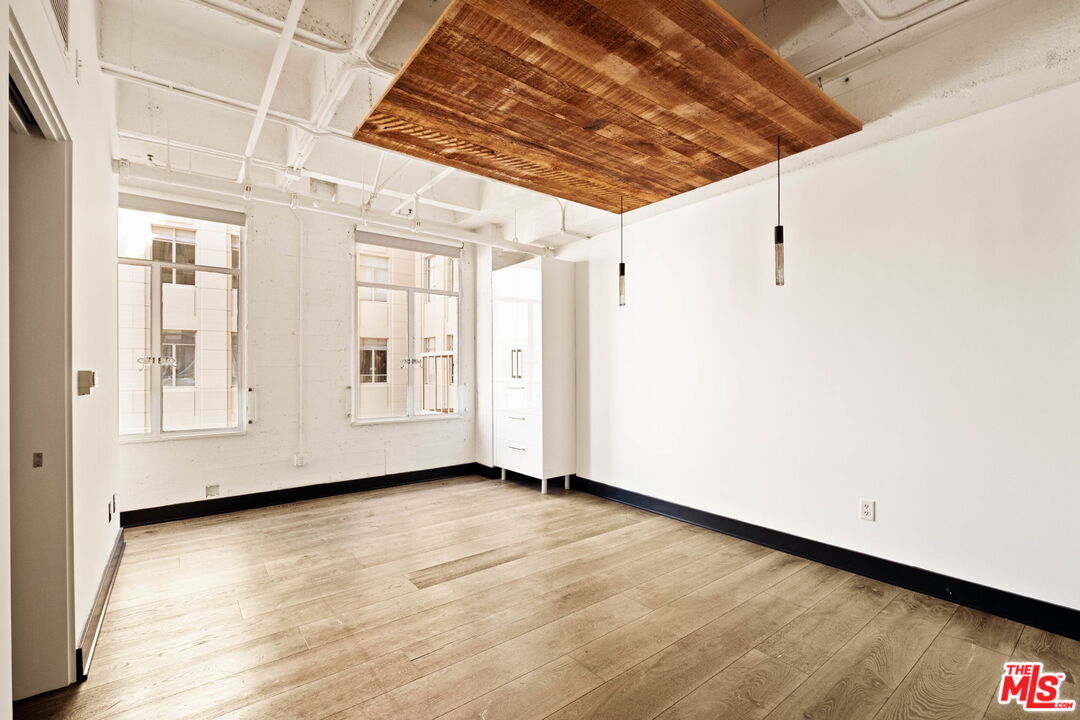 6253 Hollywood Blvd Unit: 702