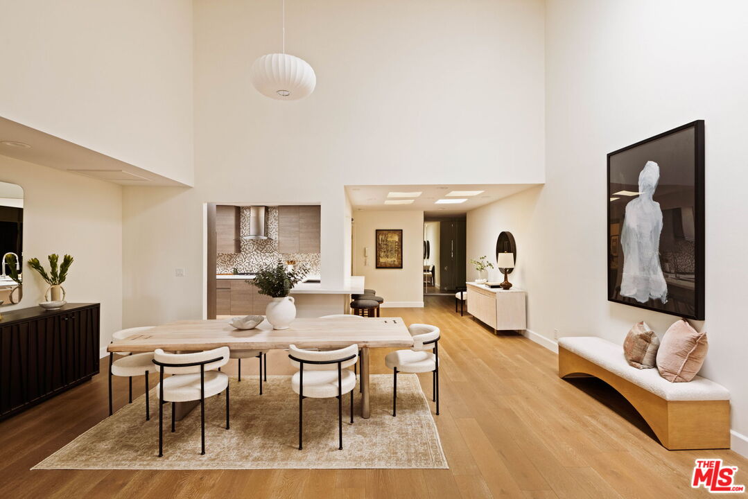 1520 S Beverly Glen Blvd Unit: 507