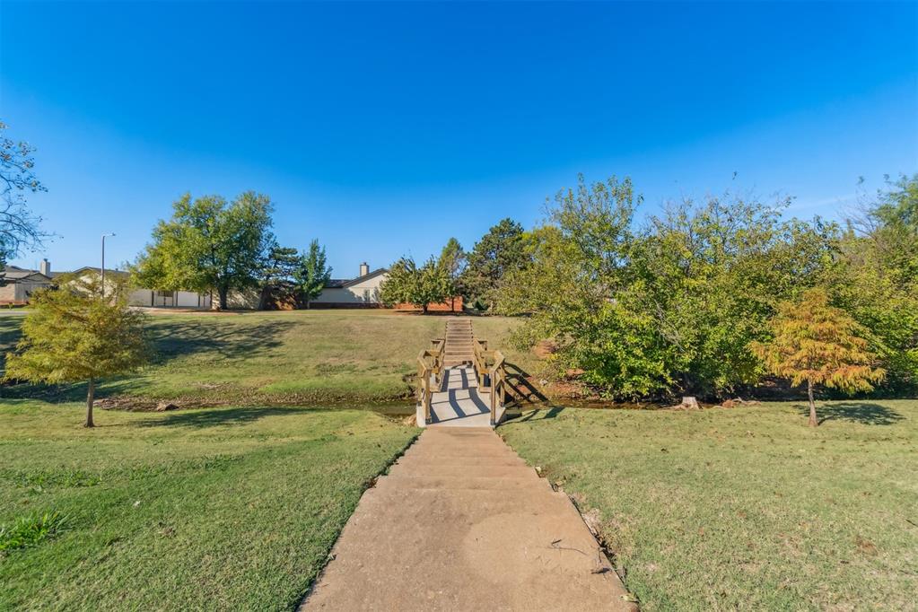 13800 E Crossing Way