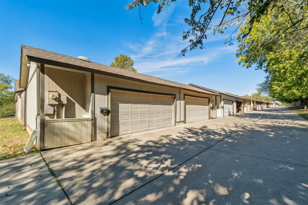 13800 E Crossing Way