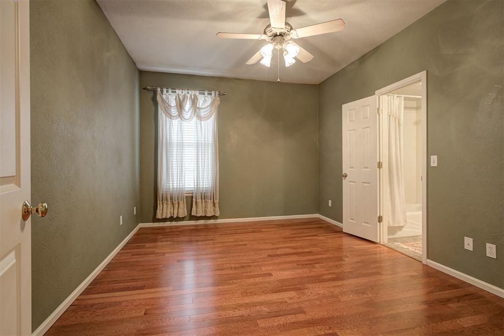 12504 W Greenlea Chase