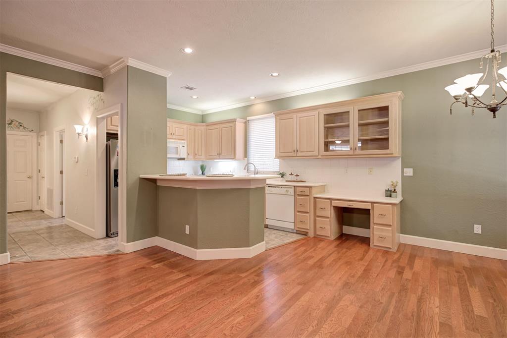 12504 W Greenlea Chase