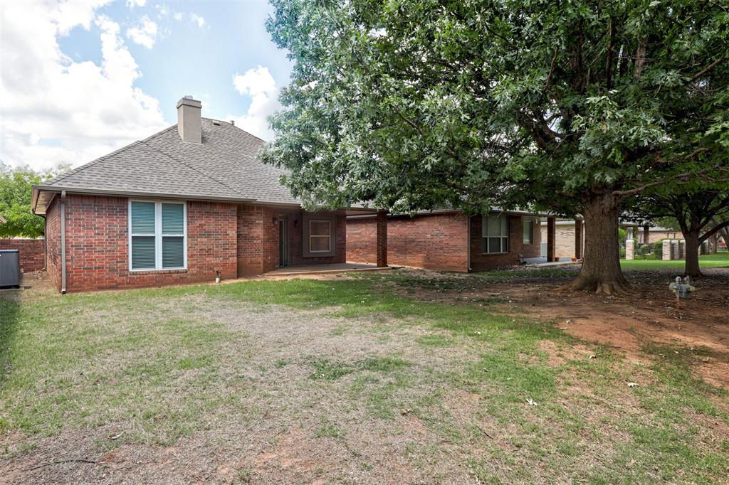 12504 W Greenlea Chase