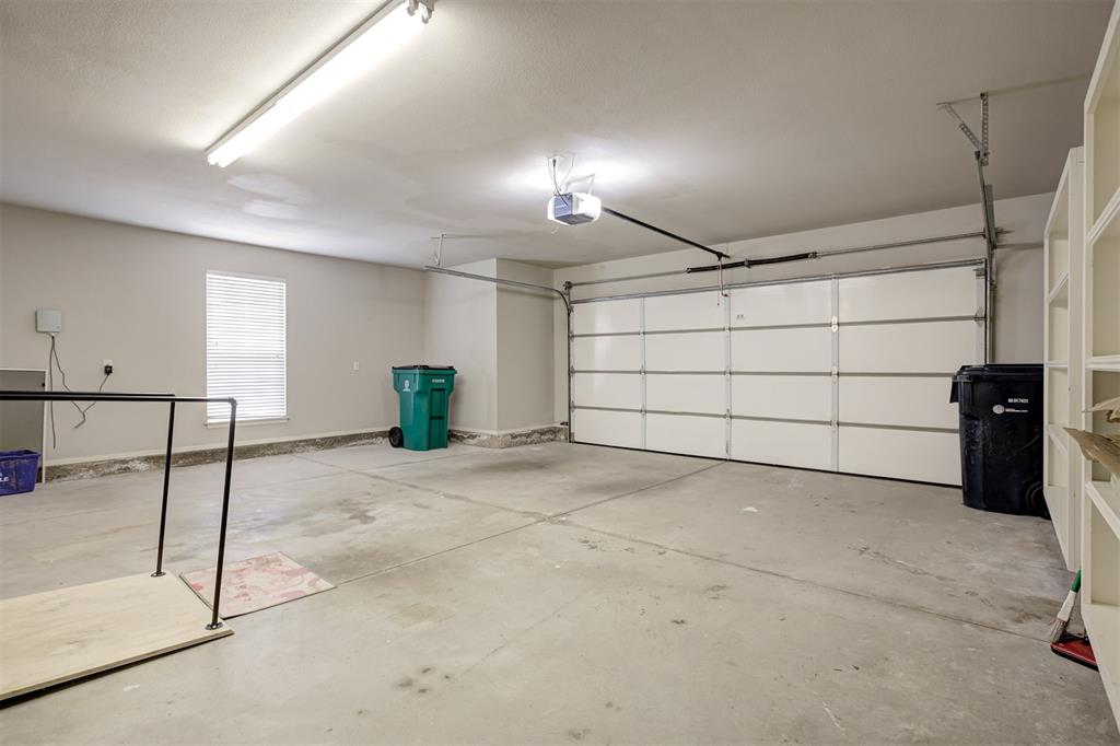 12504 W Greenlea Chase