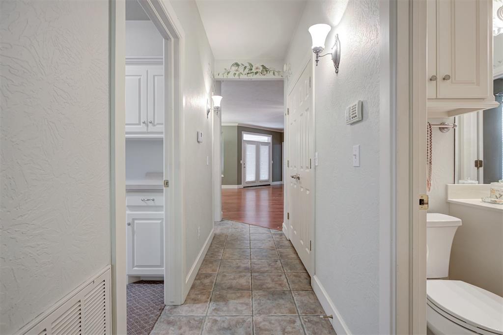 12504 W Greenlea Chase