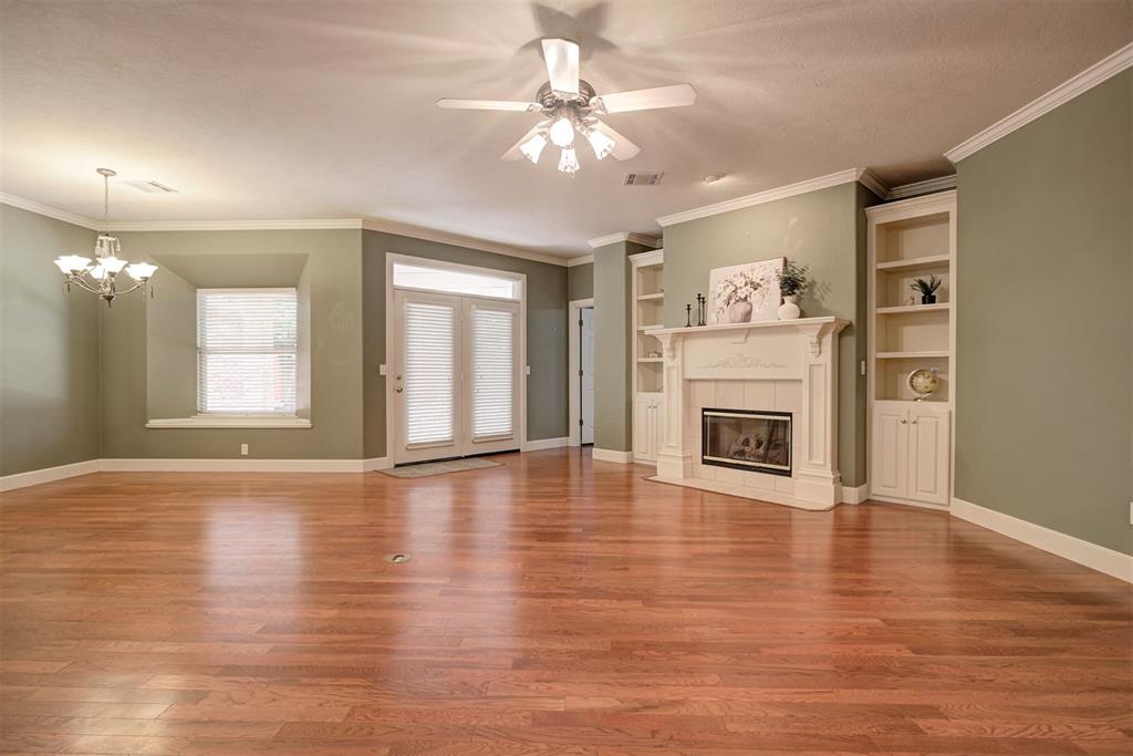 12504 W Greenlea Chase