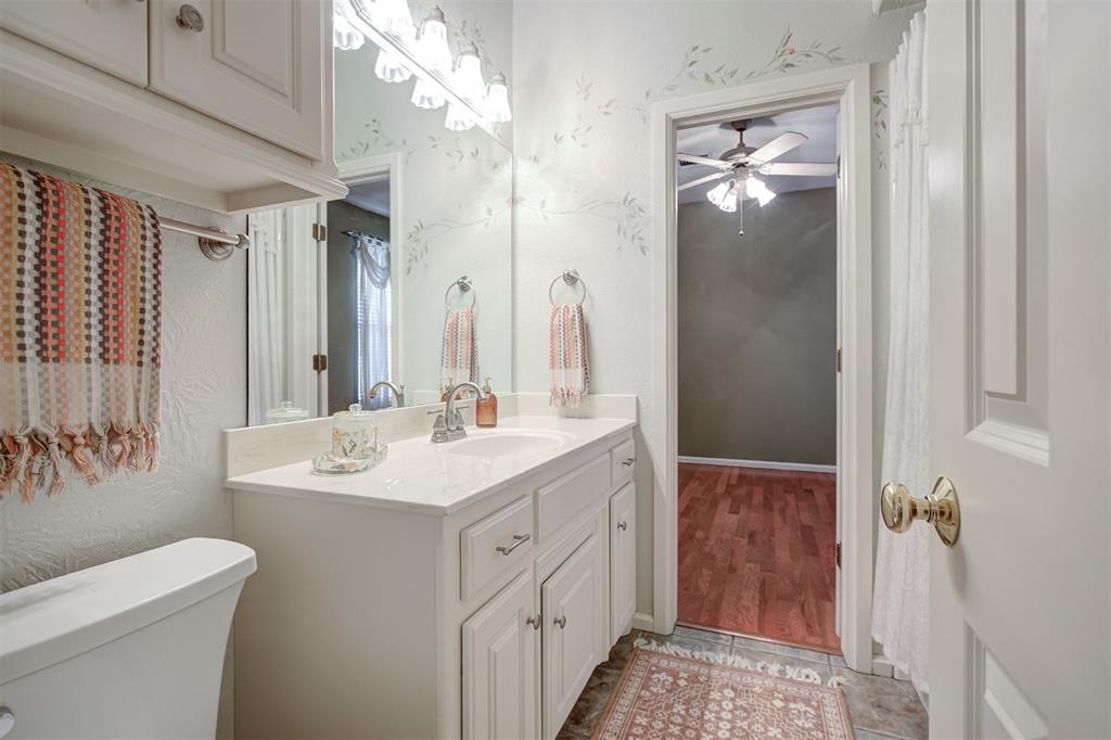 12504 W Greenlea Chase