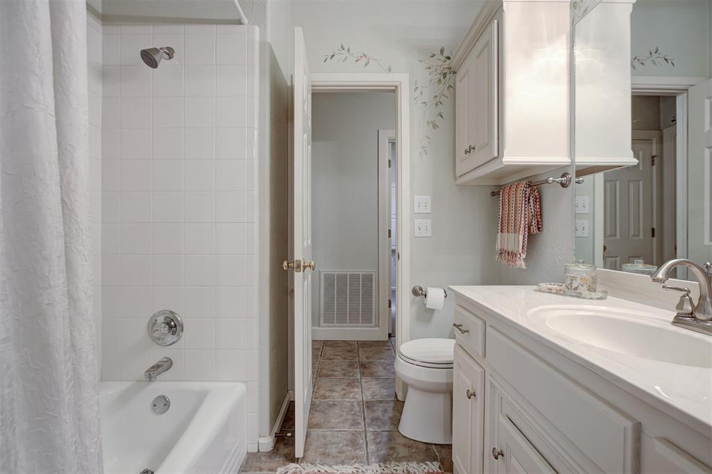 12504 W Greenlea Chase