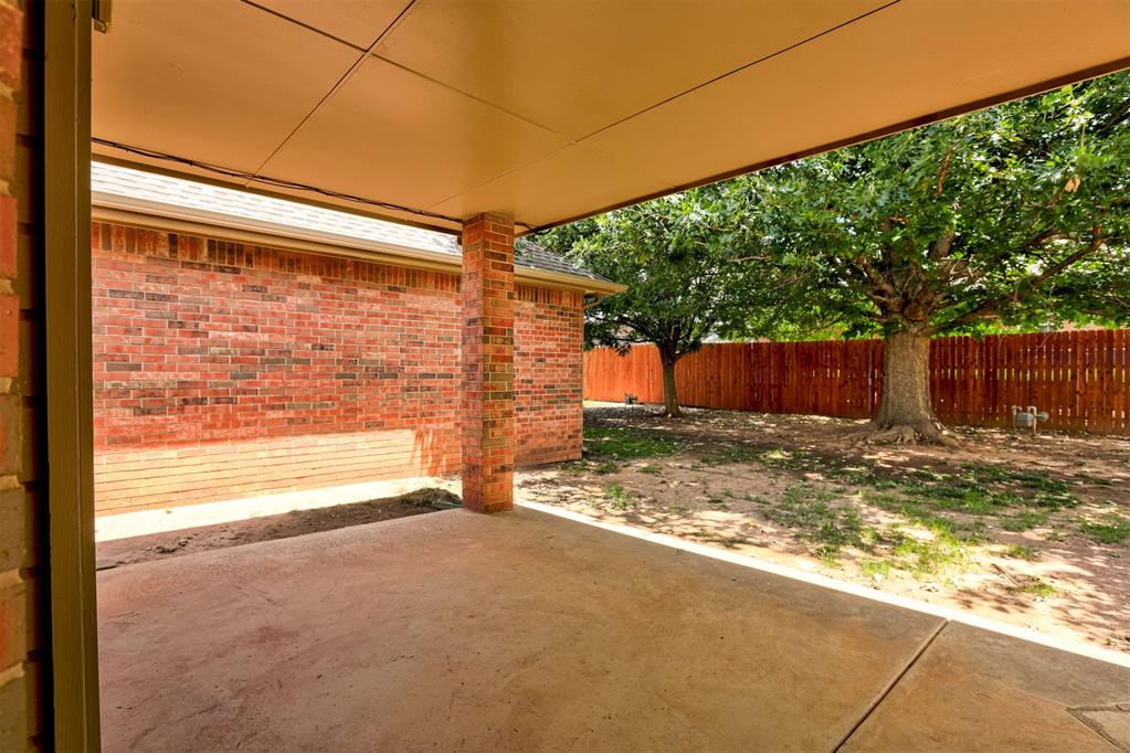 12504 W Greenlea Chase