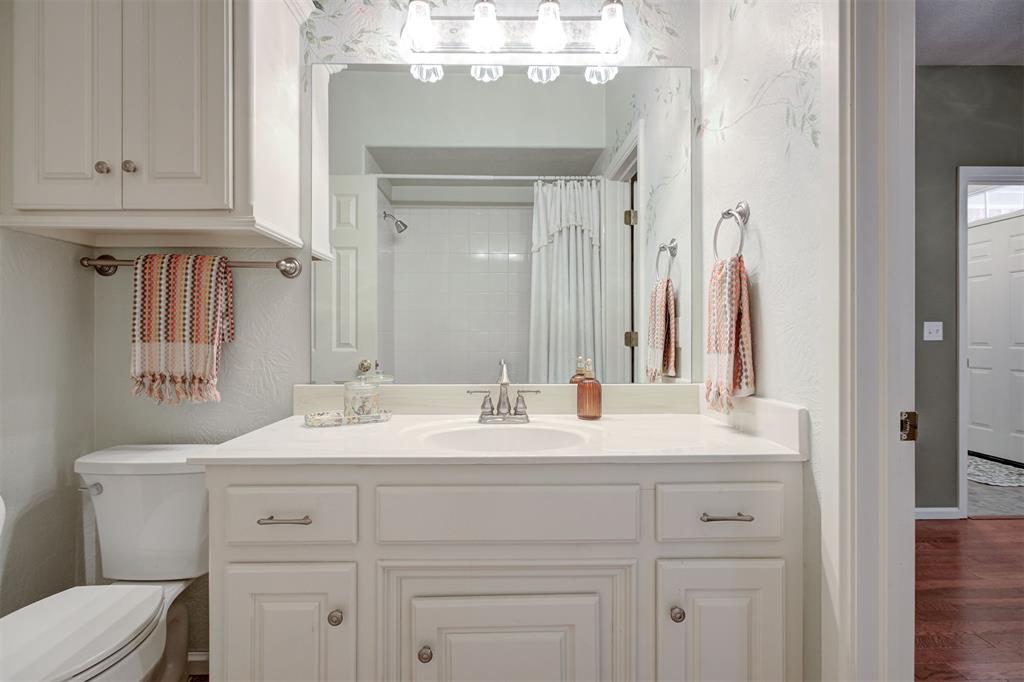 12504 W Greenlea Chase