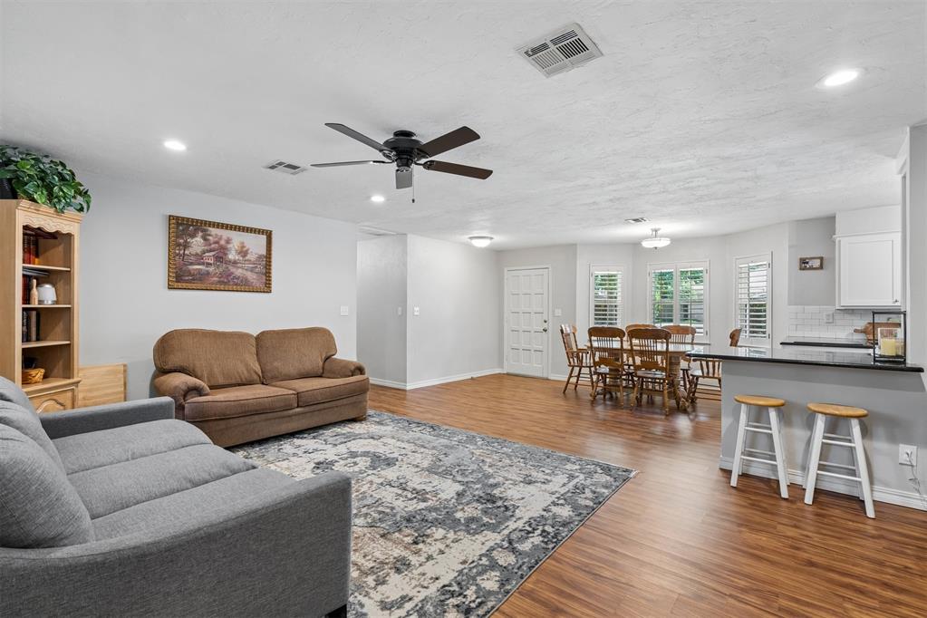 2657 Brentwood Drive